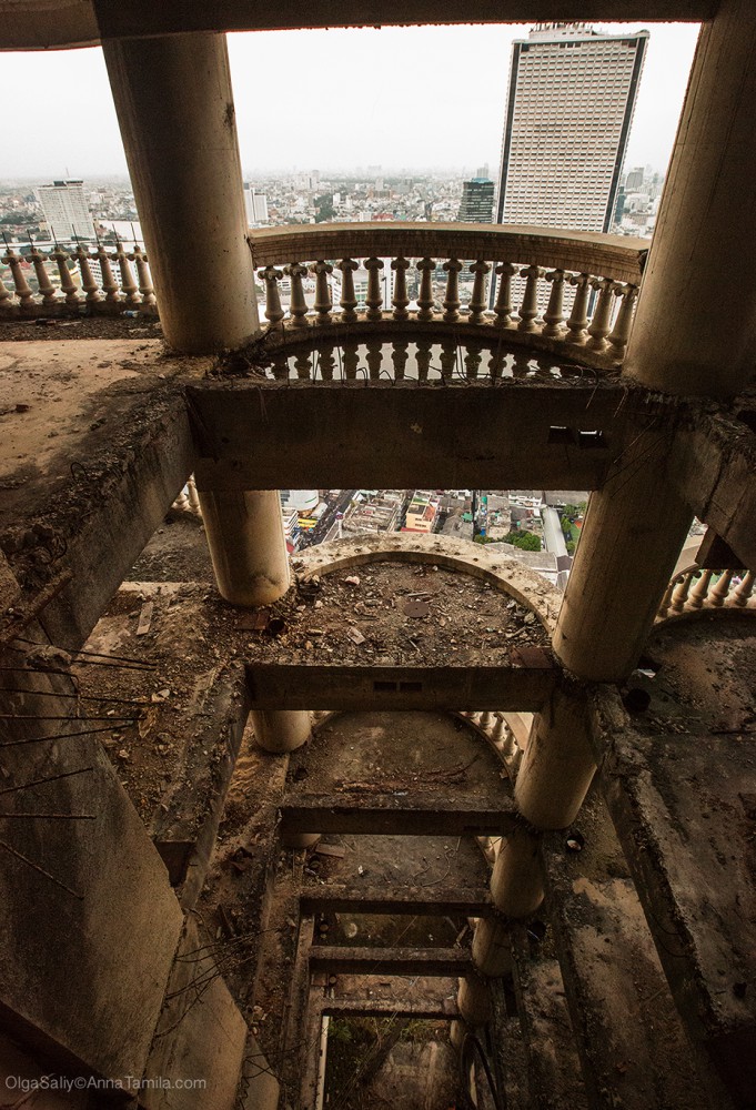 Highest abandoned skyscraper in Bangkok (13)