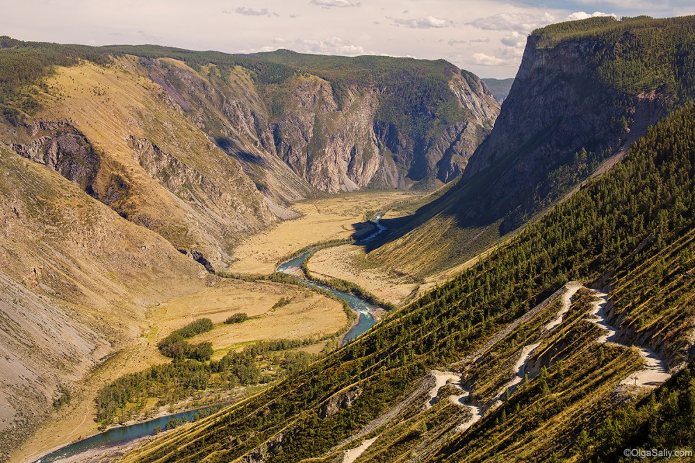 Altai Mountains. Chulyshman valley 