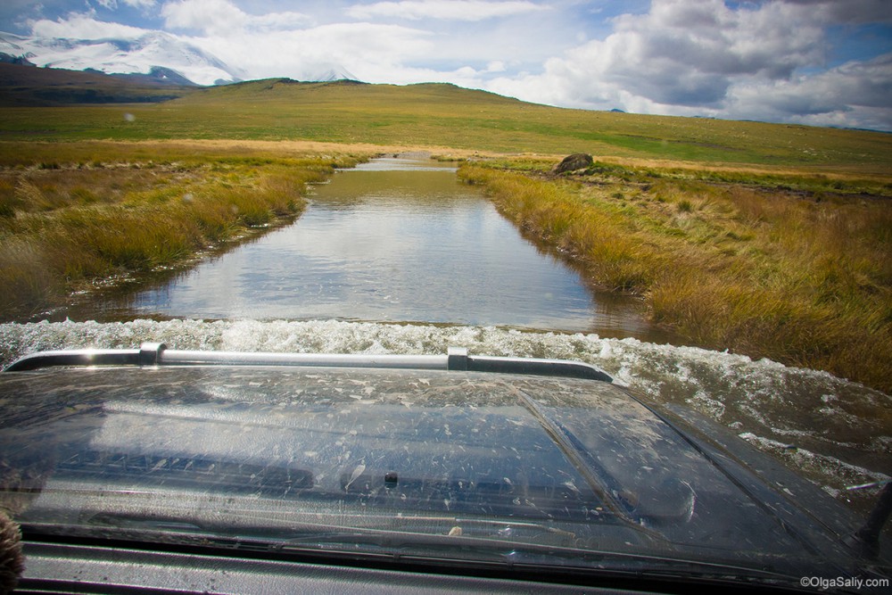 Auto travel in Altai Mountains Ukok