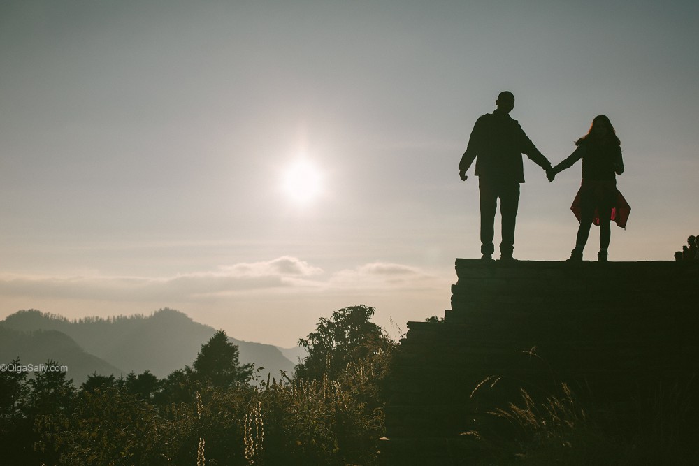 Wedding Trekking to Poon hill