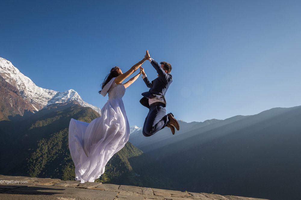 Pre-Wedding Mountain PhotoShoot in Nepal - trekking to Annapurna Base camp (15)