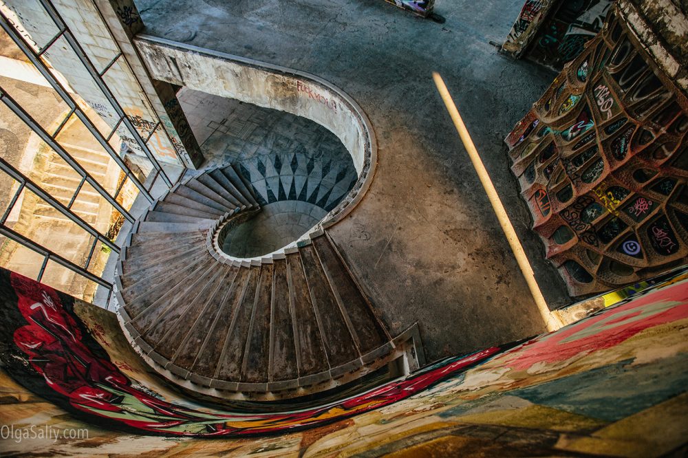Abandoned Hotel, Portugal (18)